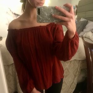 🌸Forever 21 Off The Shoulder Top